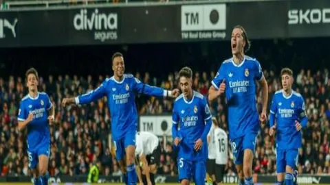 NBA分析：雄鹿对尼克斯预测及期号专家质合推荐